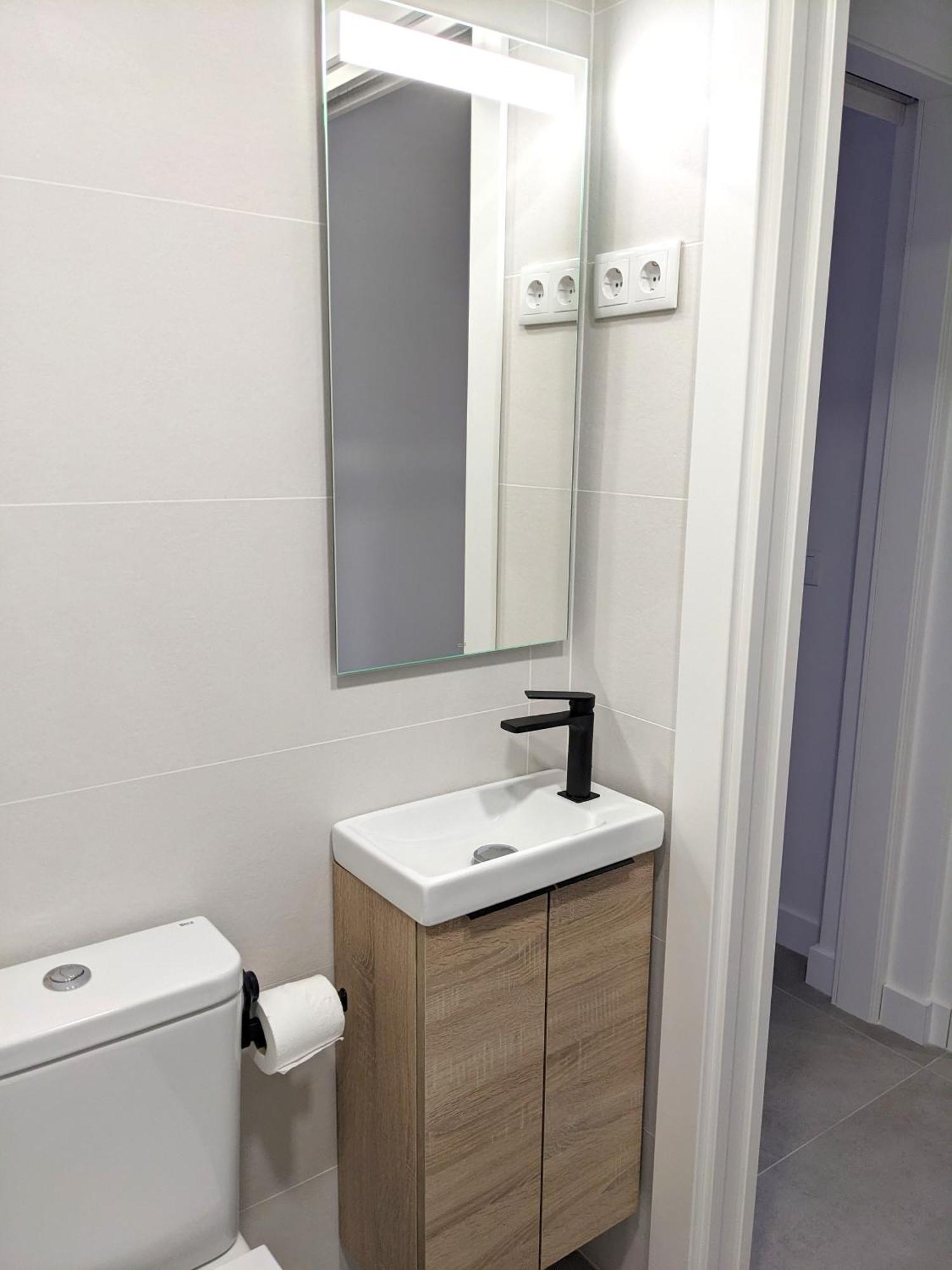 Weflating Fira Apartment L'Hospitalet de Llobregat Ngoại thất bức ảnh